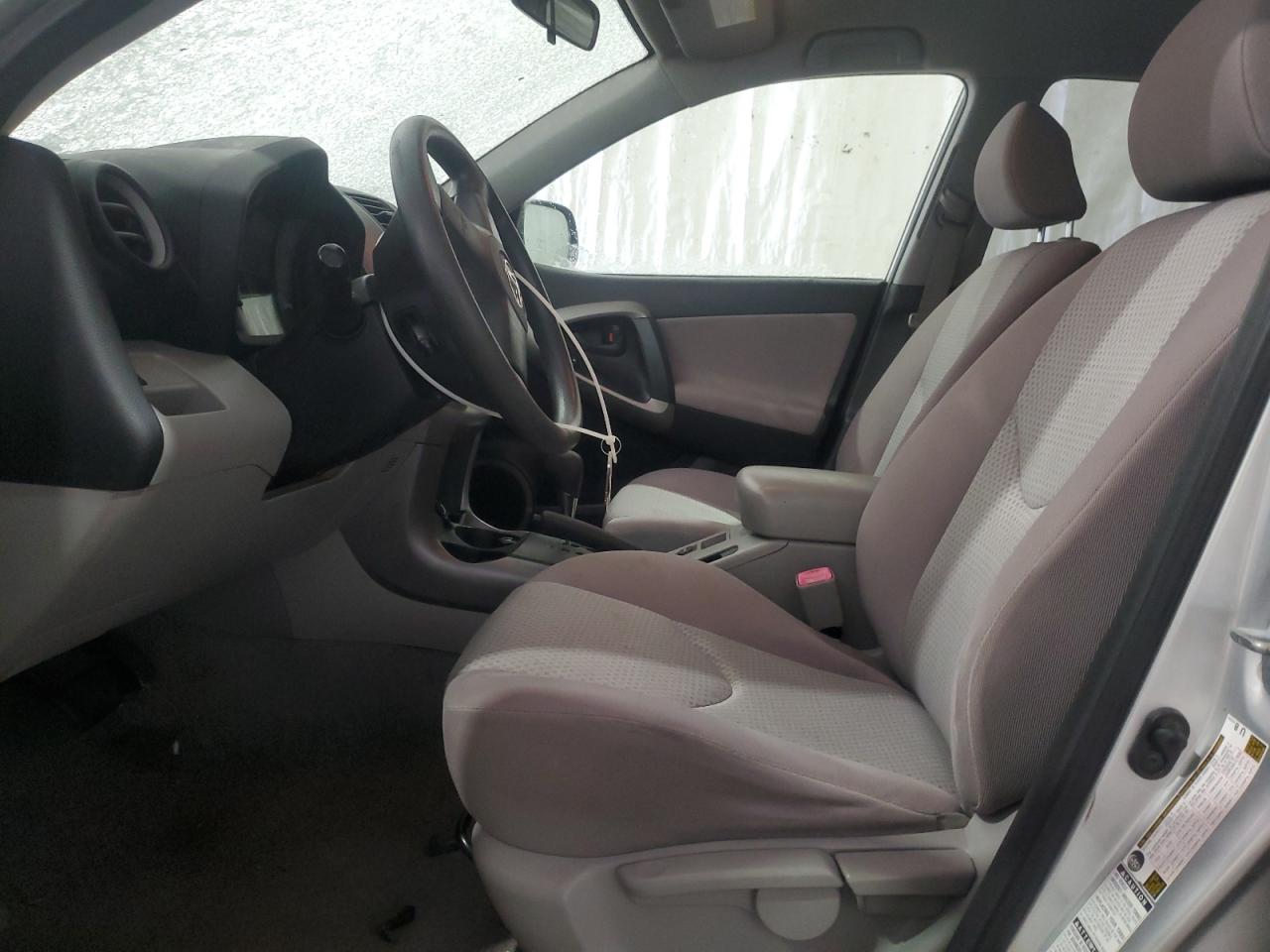 2007 Toyota RAV 4 - Image 7