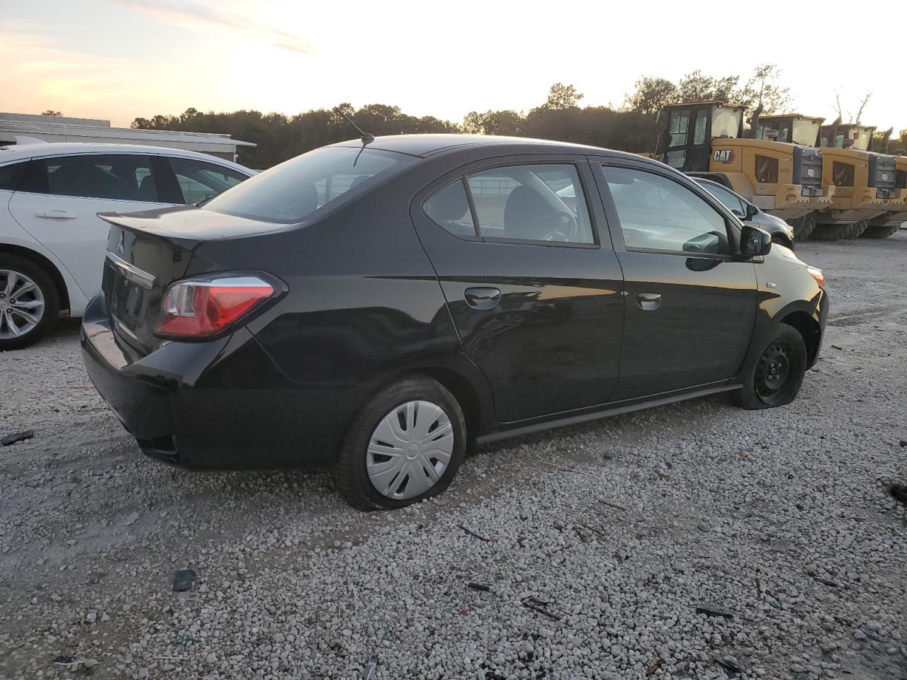 2024 Mitsubishi Mirage - Image 3