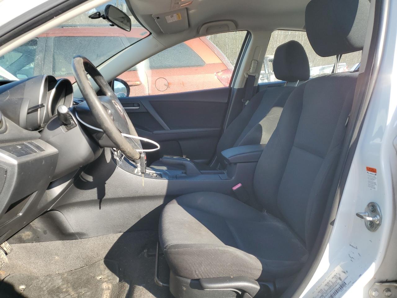 2011 Mazda 3 - Image 7