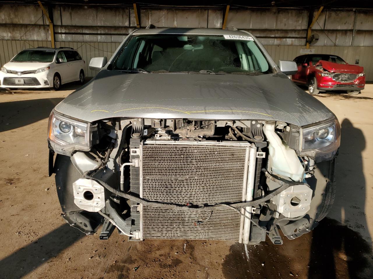2018 GMC Acadia - Image 5