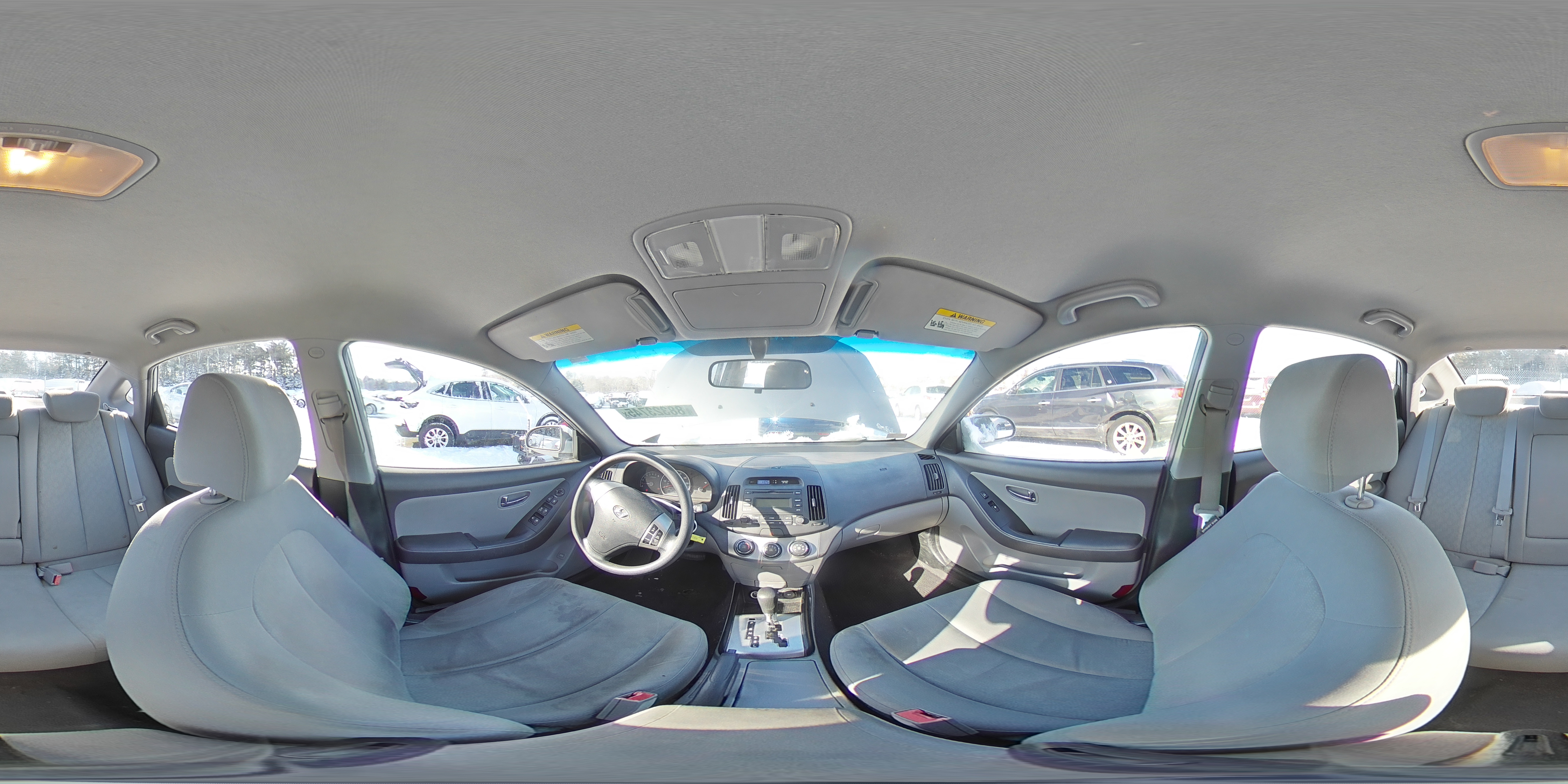 2010 Hyundai Elantra - Image 13