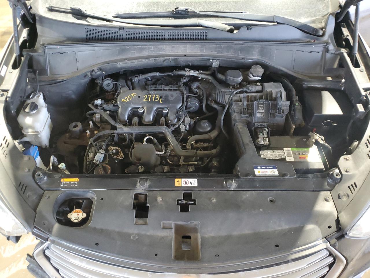 2017 Hyundai Santa Fe - Image 12
