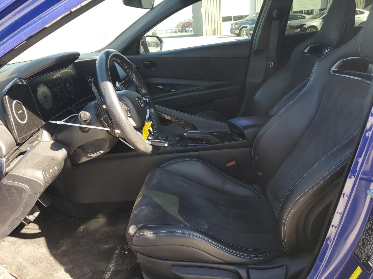 2022 Hyundai Elantra - Image 7