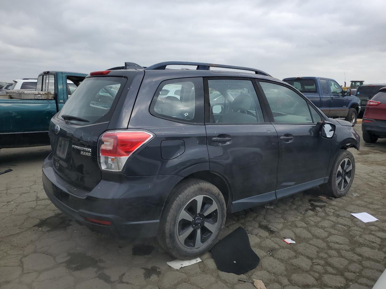 2017 Subaru Forester - Image 3