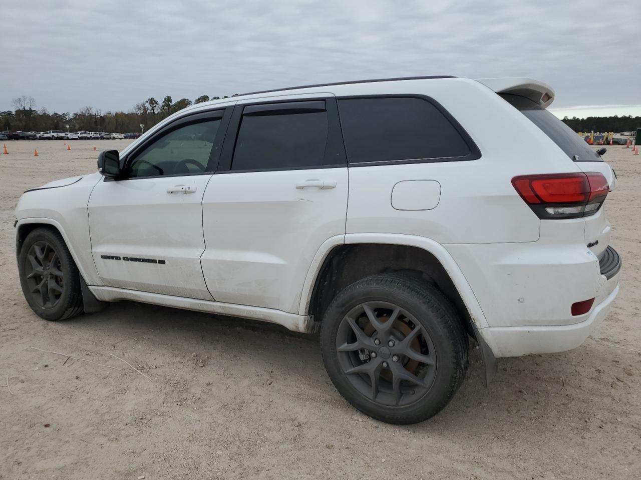 2021 Jeep Grand Cherokee - Image 2