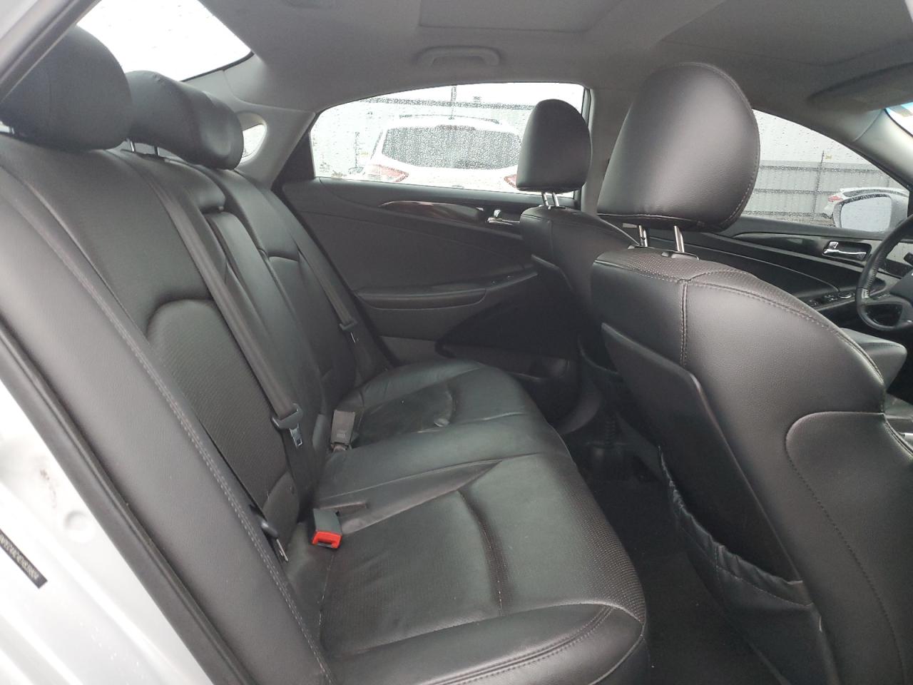 2014 Hyundai Sonata - Image 10