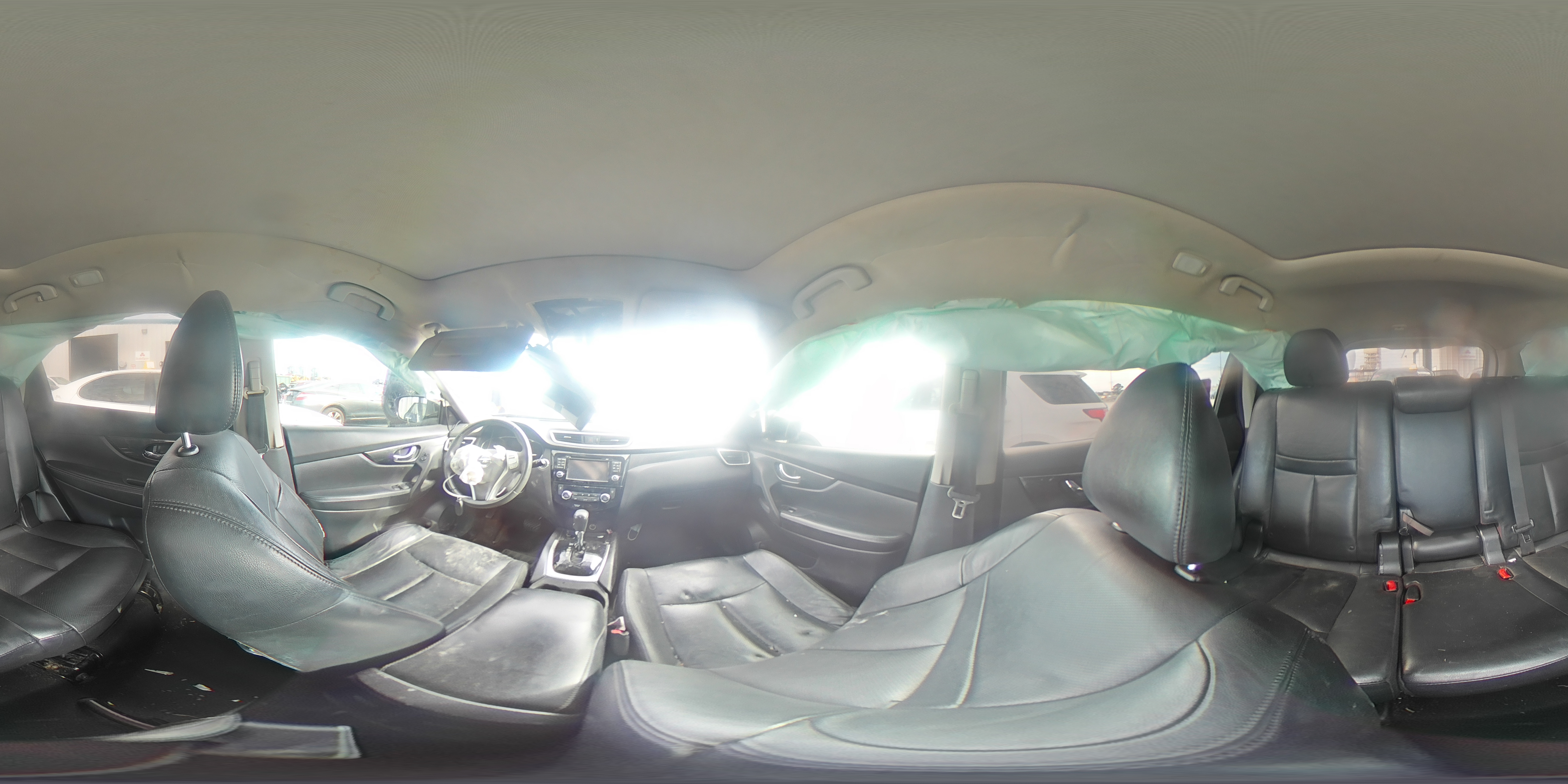 2015 Nissan Rogue - Image 14