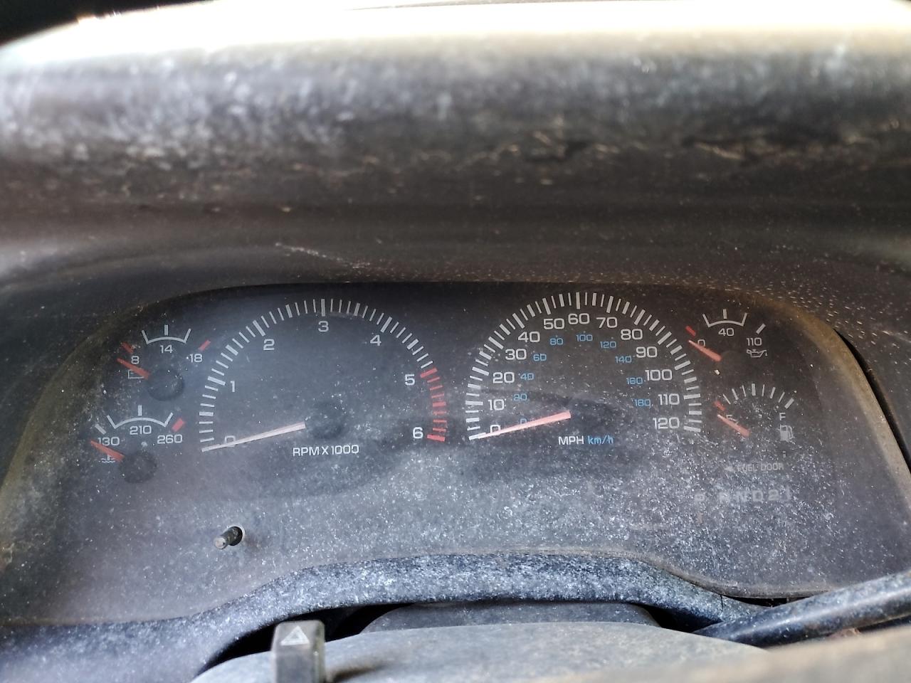 2000 Dodge RAM - Image 9