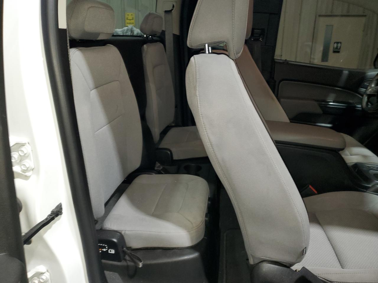 2019 Chevrolet Colorado - Image 10
