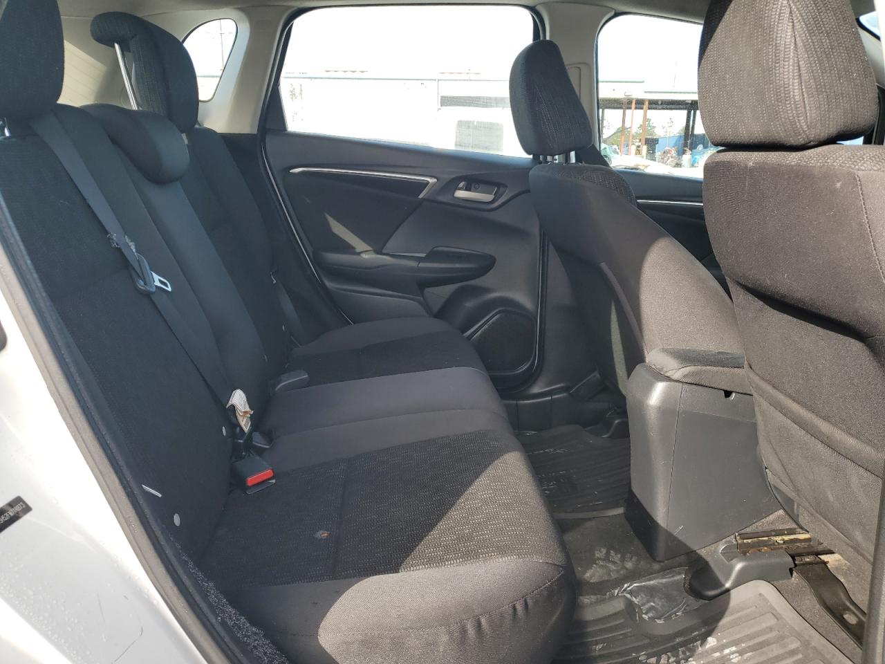 2015 Honda Fit - Image 11