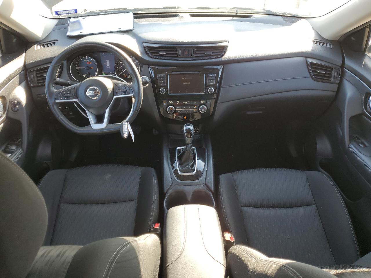 2020 Nissan Rogue - Image 8