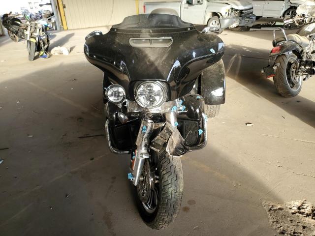 2019 HARLEY-DAVIDSON FLHTCUTG 
