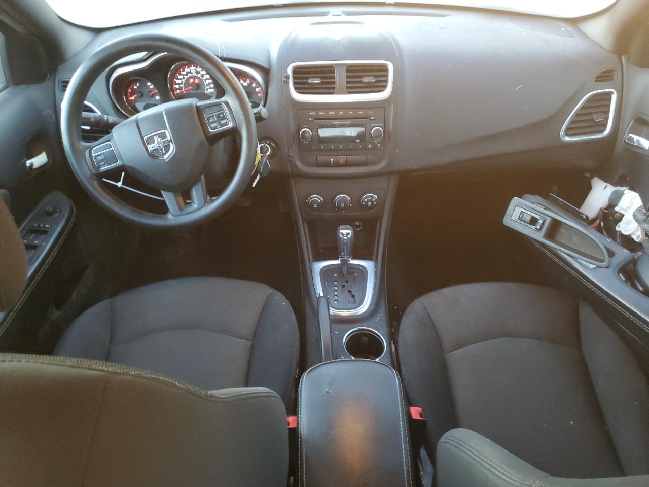2013 Dodge Avenger - Image 8
