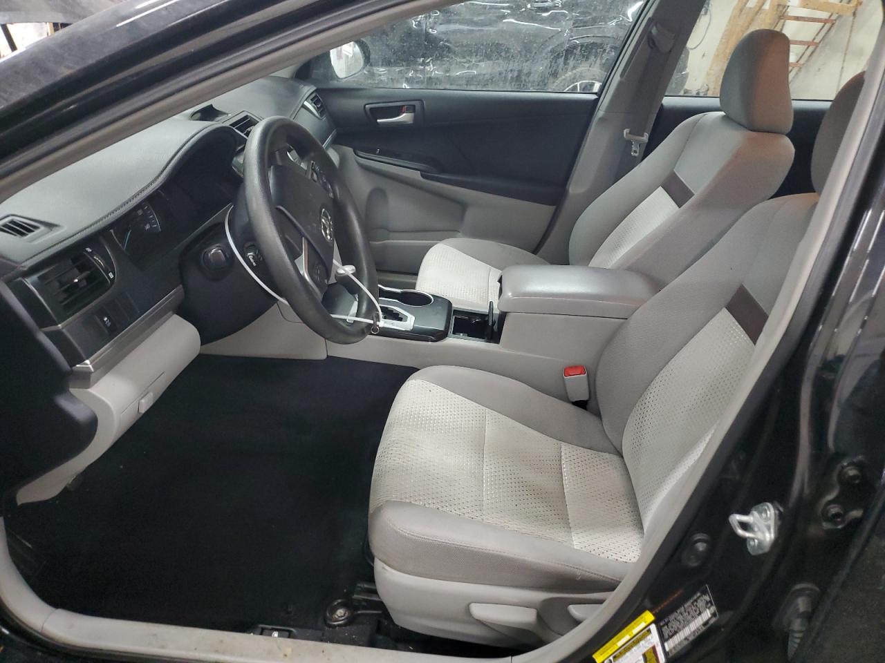 2012 Toyota Camry - Image 7
