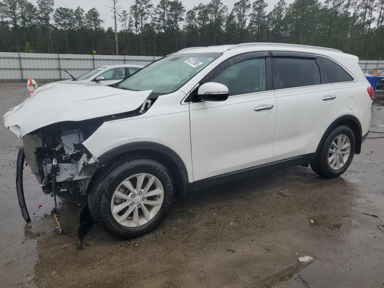2017 Kia Sorento - Image 1