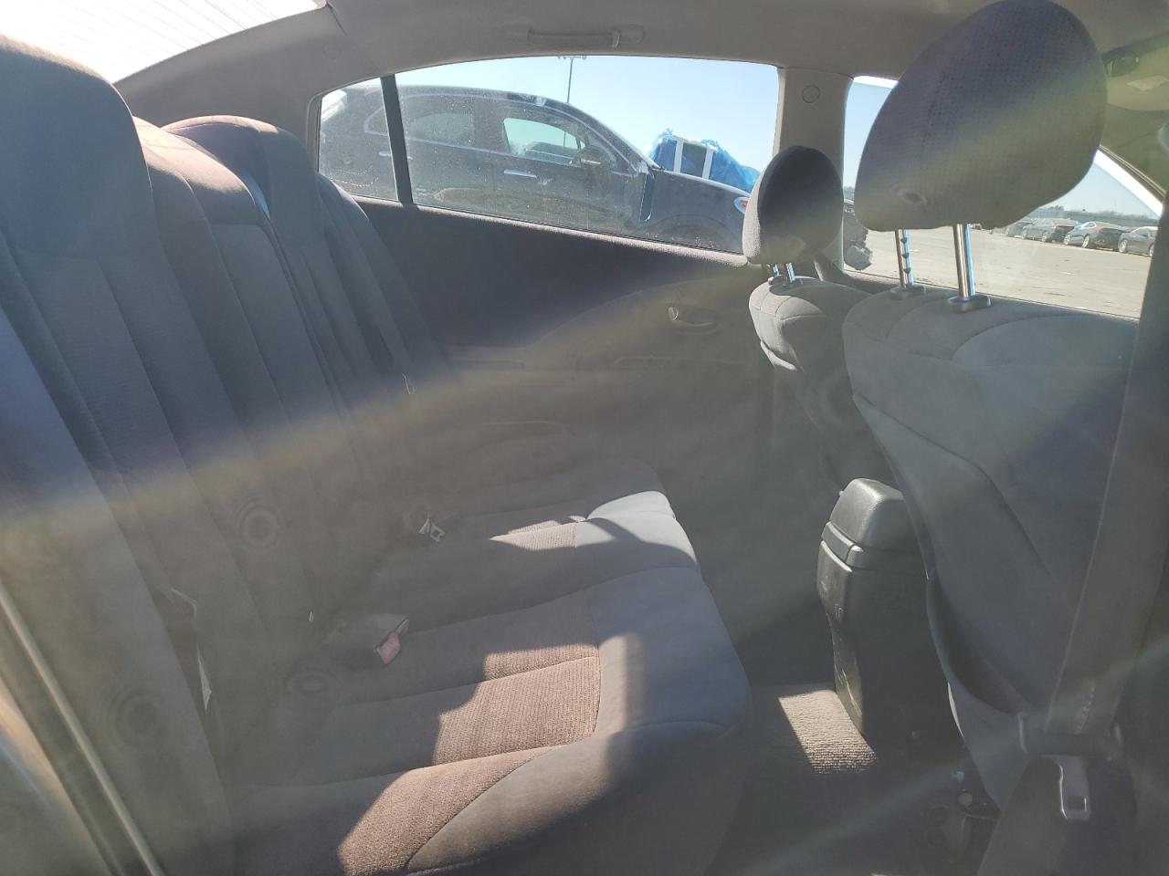 2002 Nissan Altima - Image 11