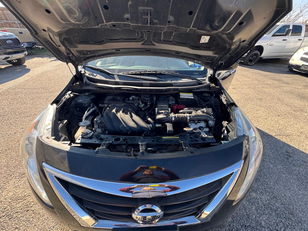 2019 Nissan Versa - Image 7