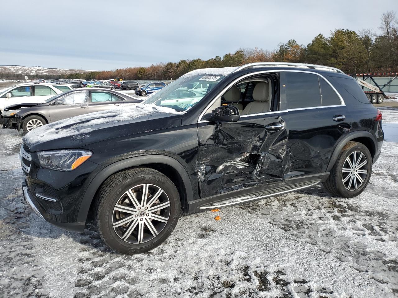 2024 Mercedes-Benz GLE - Image 1