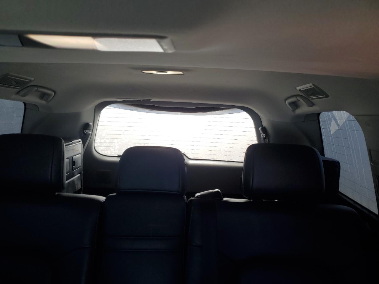 2018 Toyota Land Cruiser - Image 10