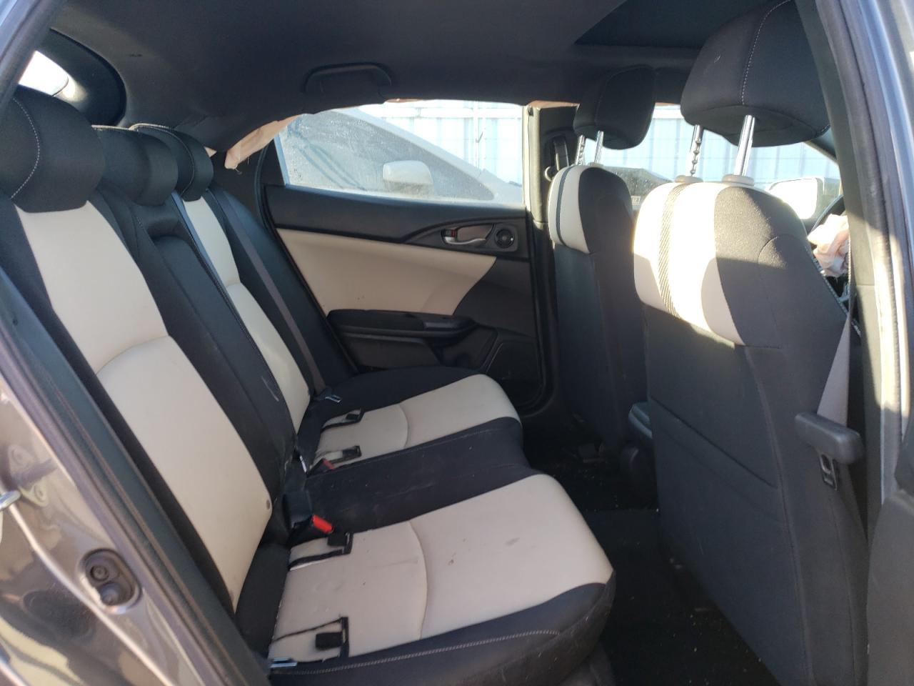 2019 Honda Civic - Image 10