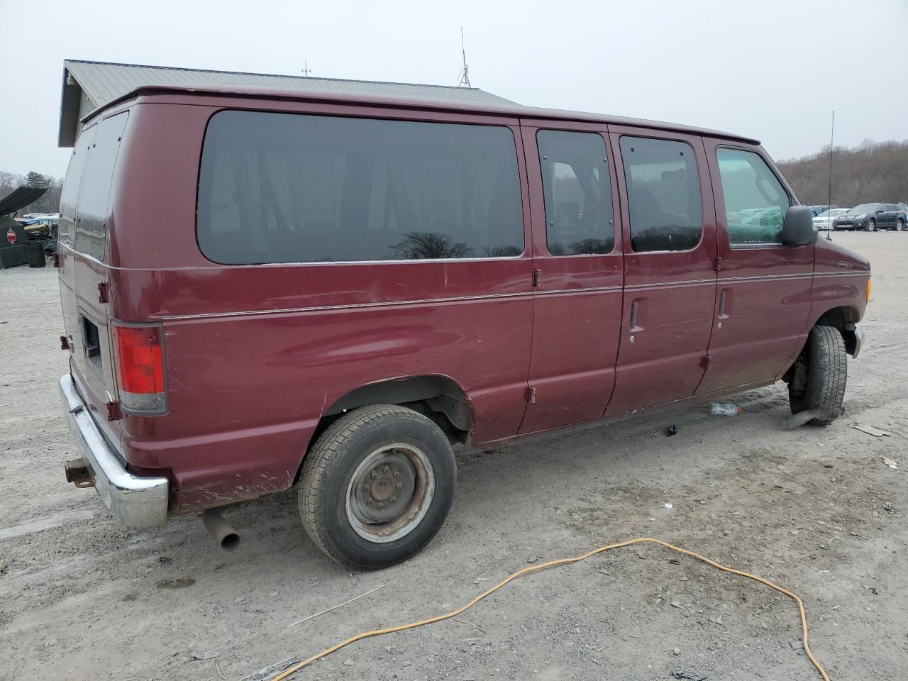 2006 Ford Econoline - Image 3