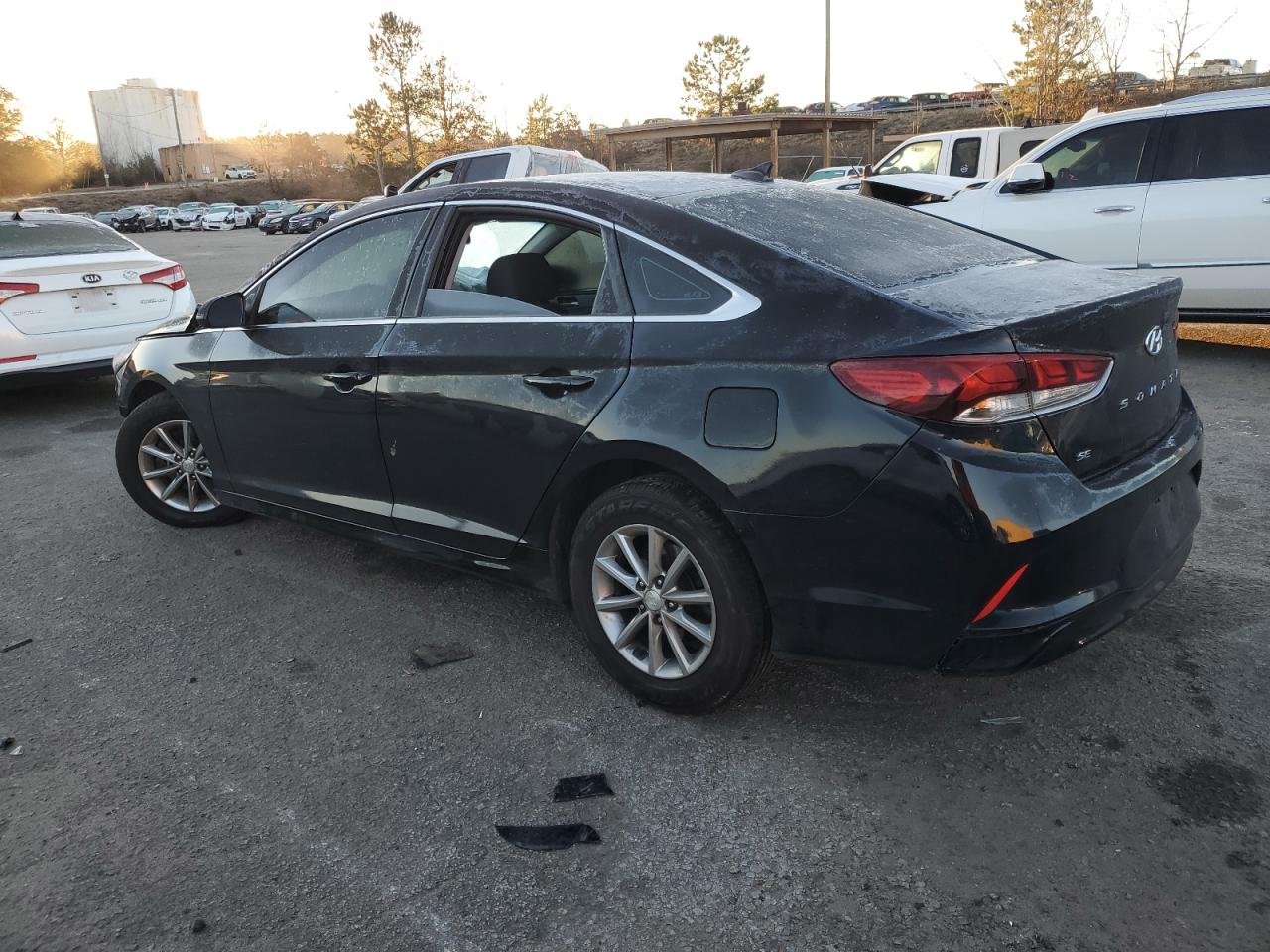 2018 Hyundai Sonata - Image 2