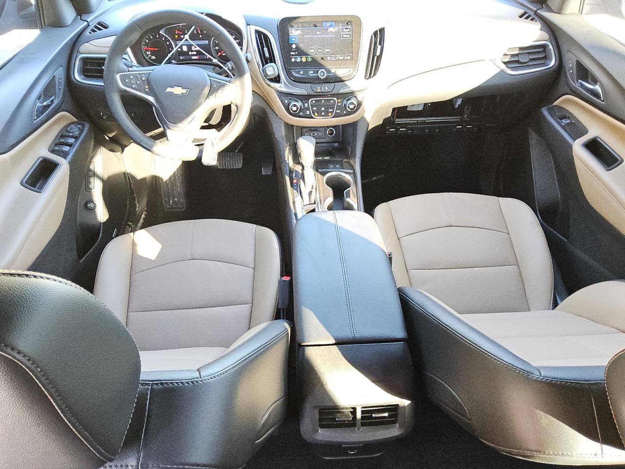 2023 Chevrolet Equinox - Image 8