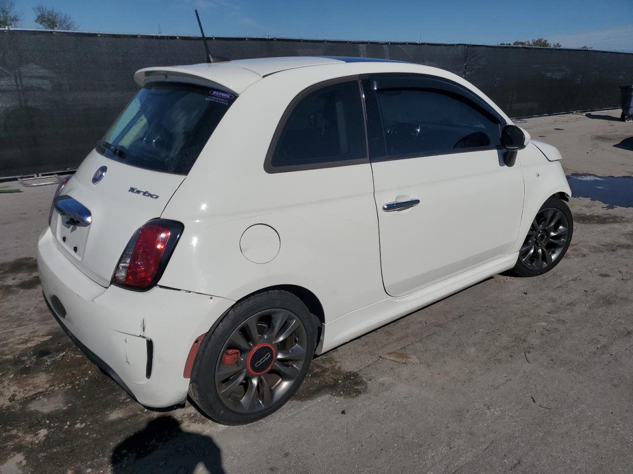 2018 Fiat 500 - Image 3