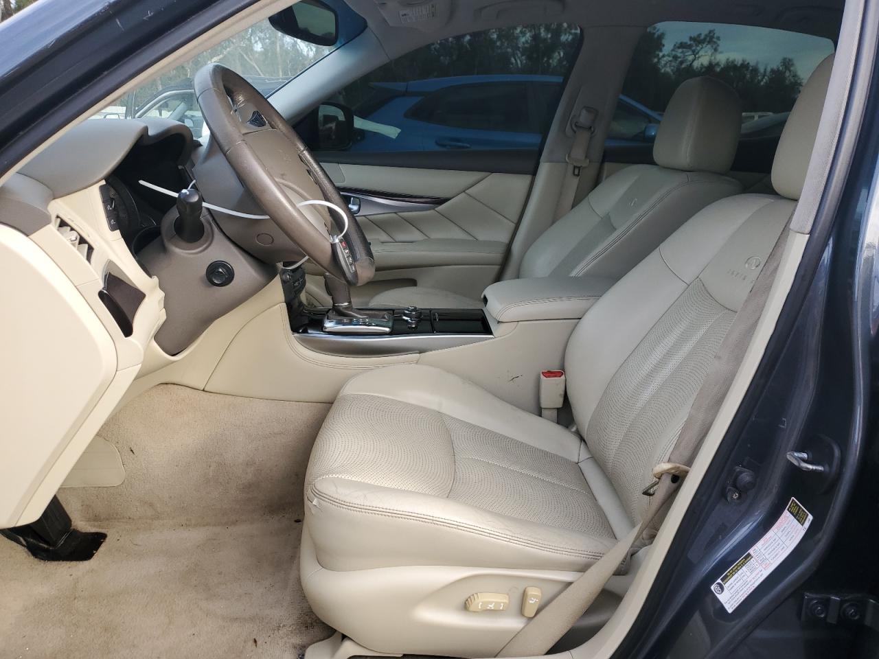 2012 Infiniti M - Image 7