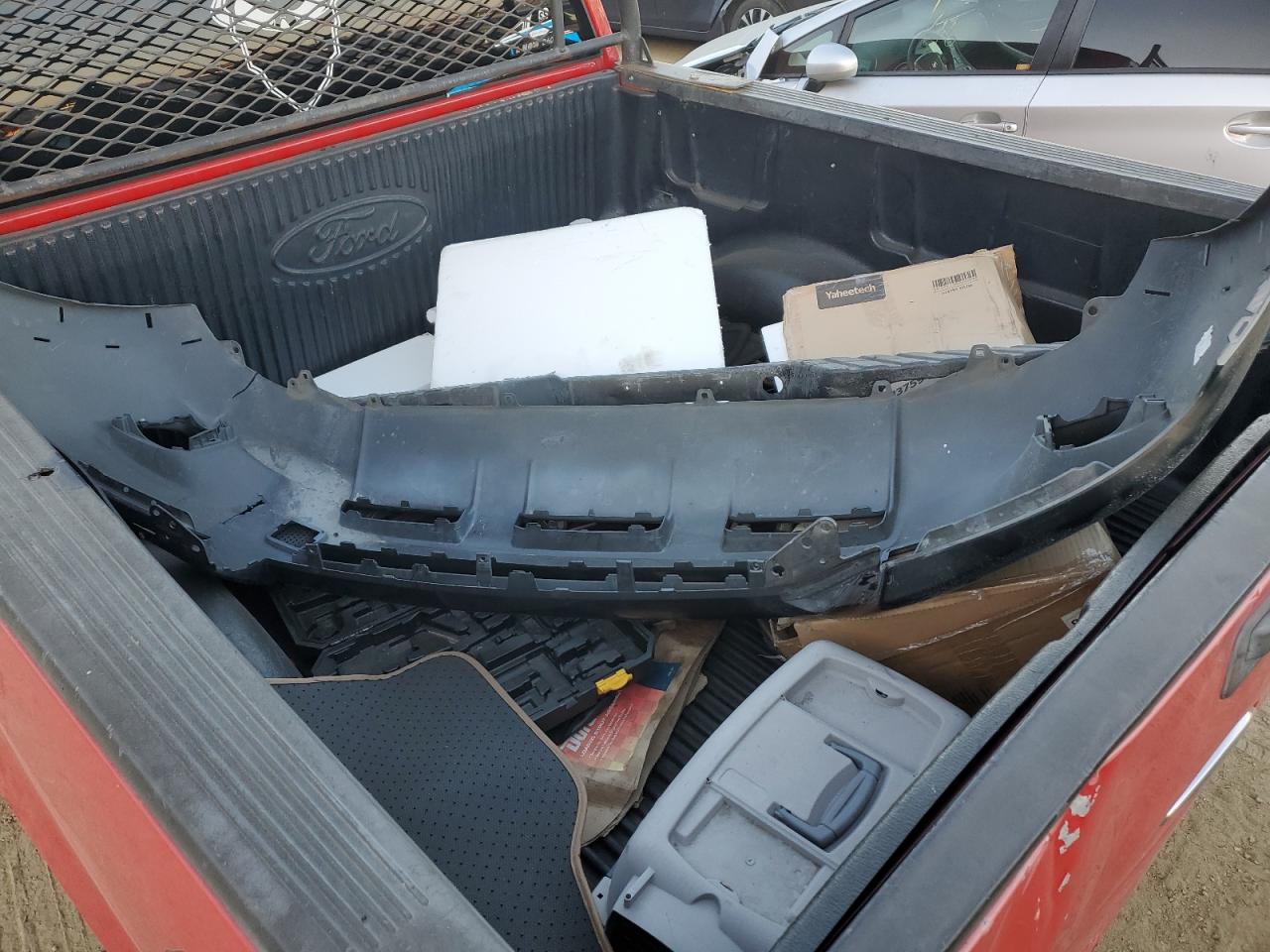 2005 Ford F-150 - Image 12