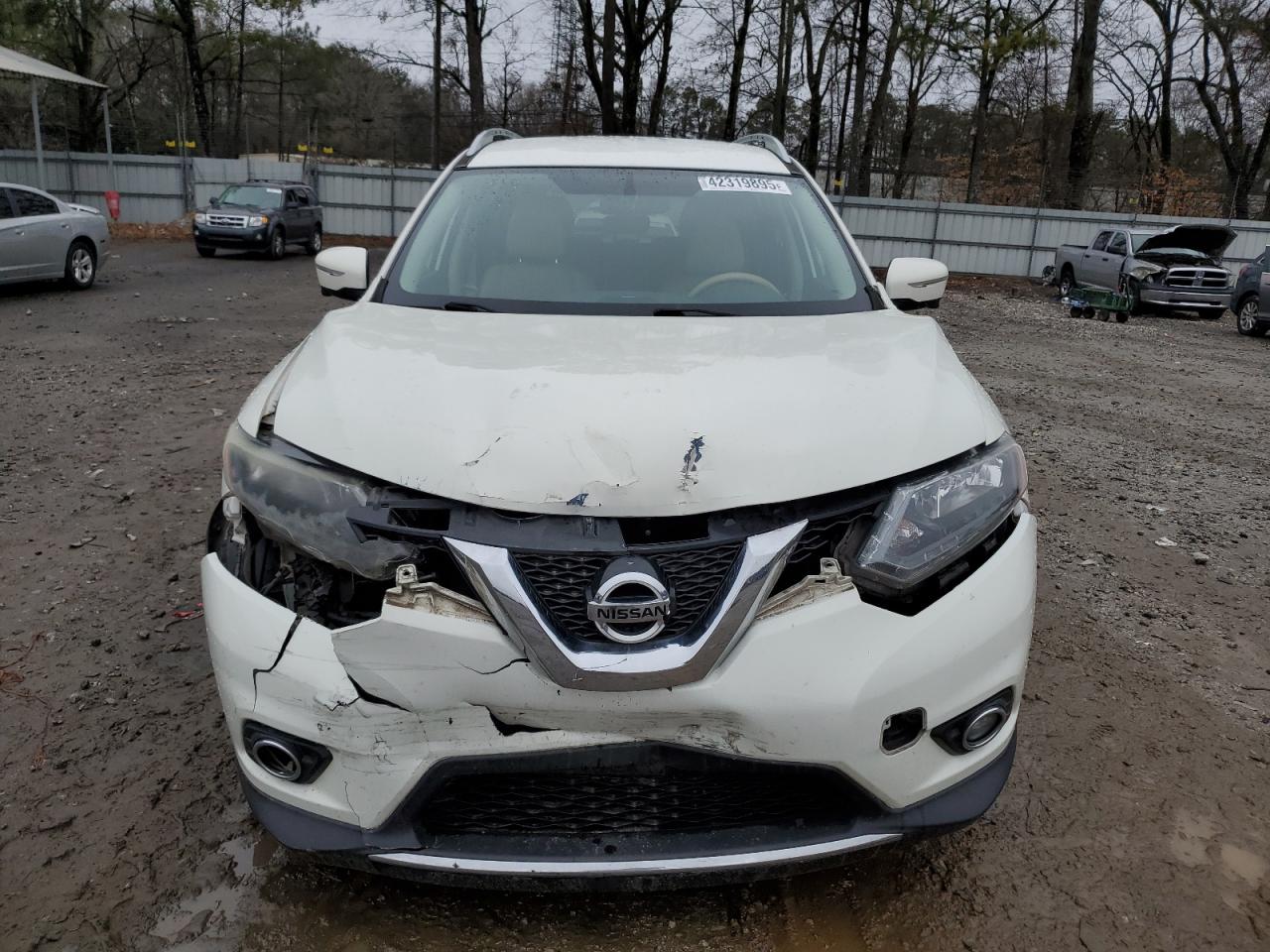 2014 Nissan Rogue - Image 5