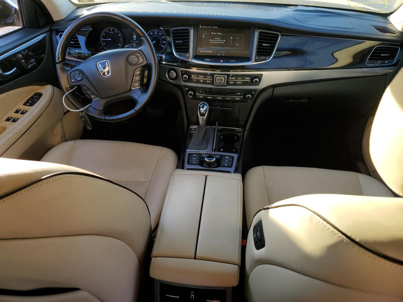 2016 Hyundai Equus - Image 8
