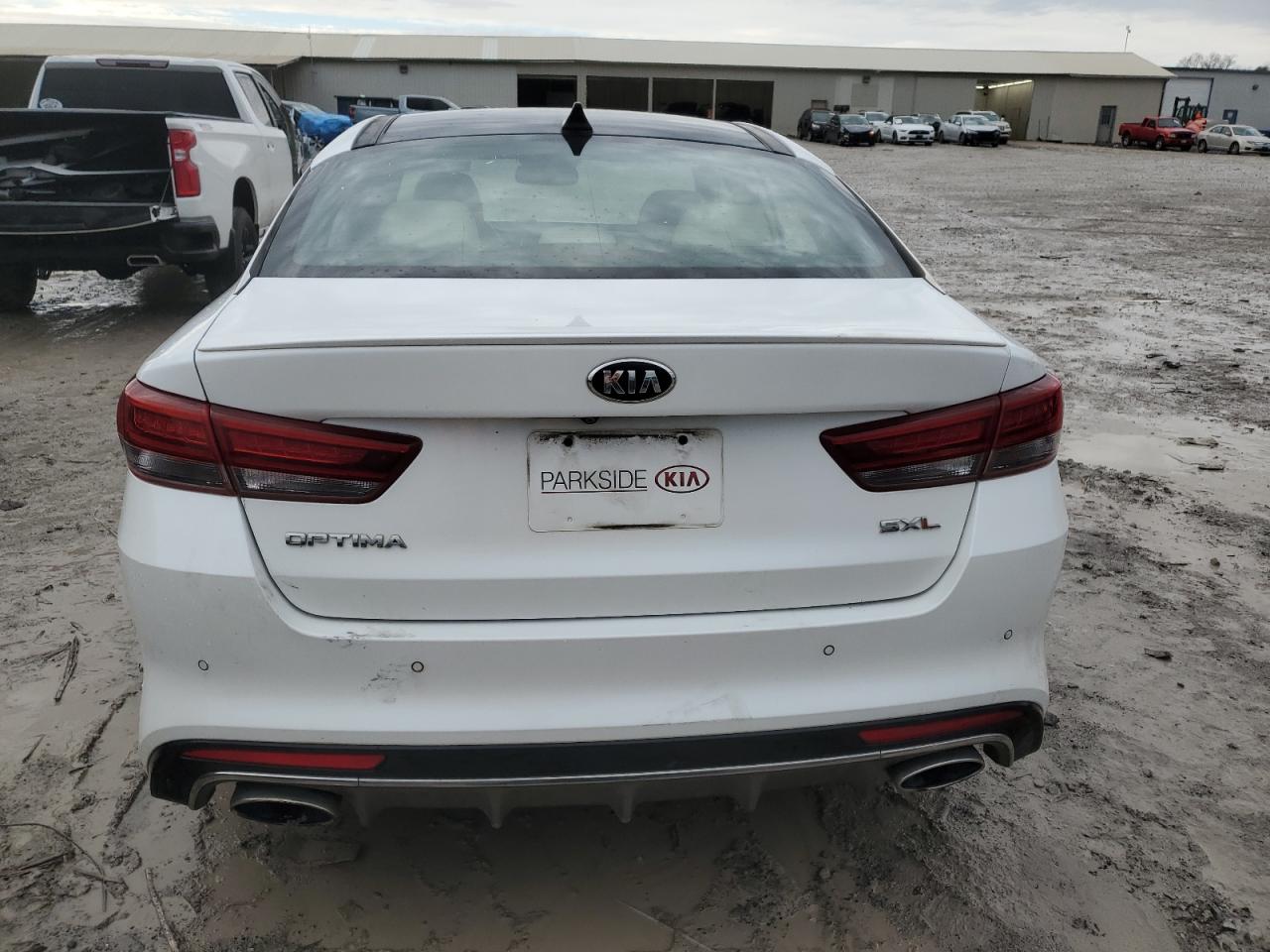 2016 Kia Optima - Image 6