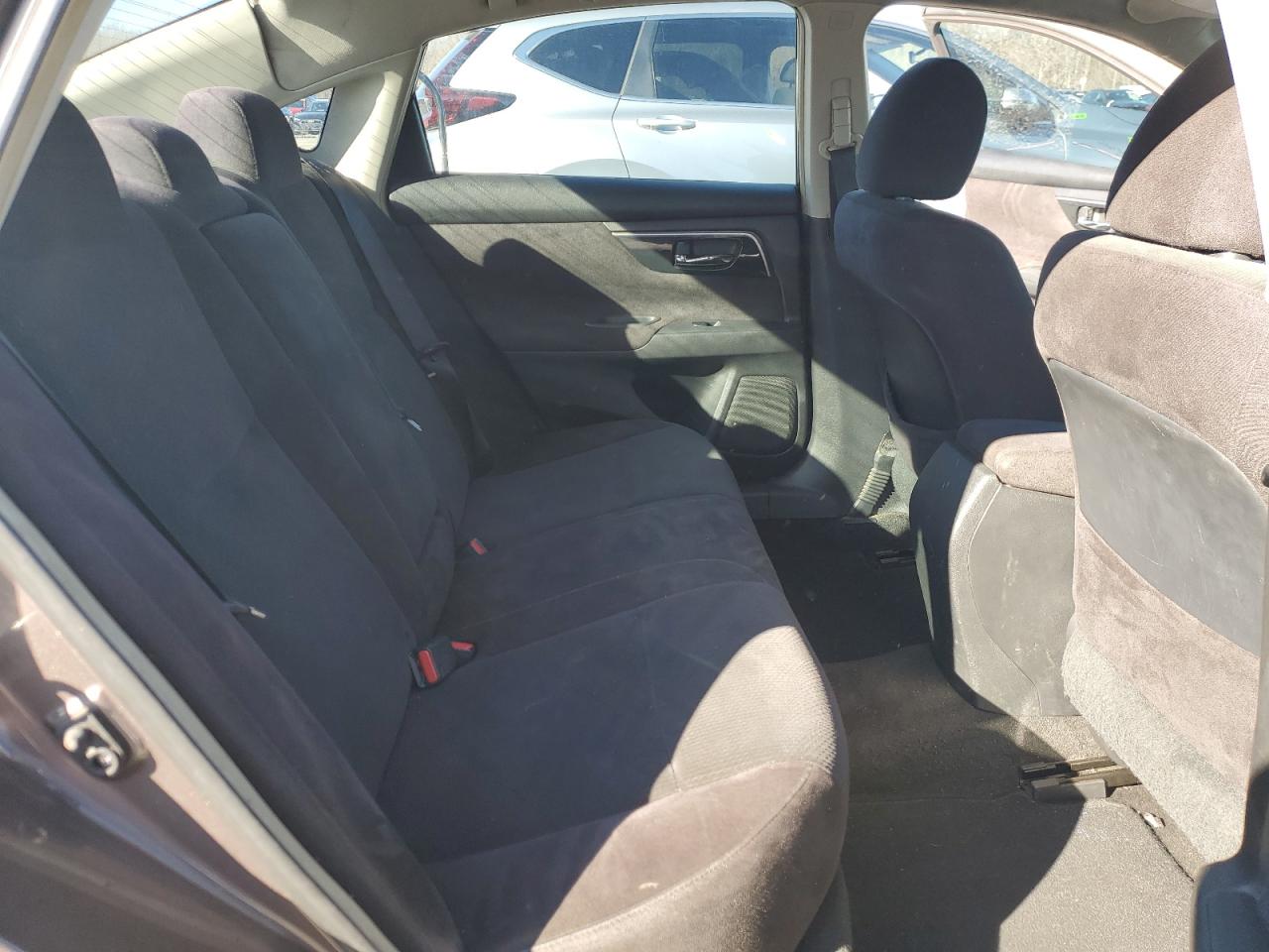 2013 Nissan Altima - Image 11