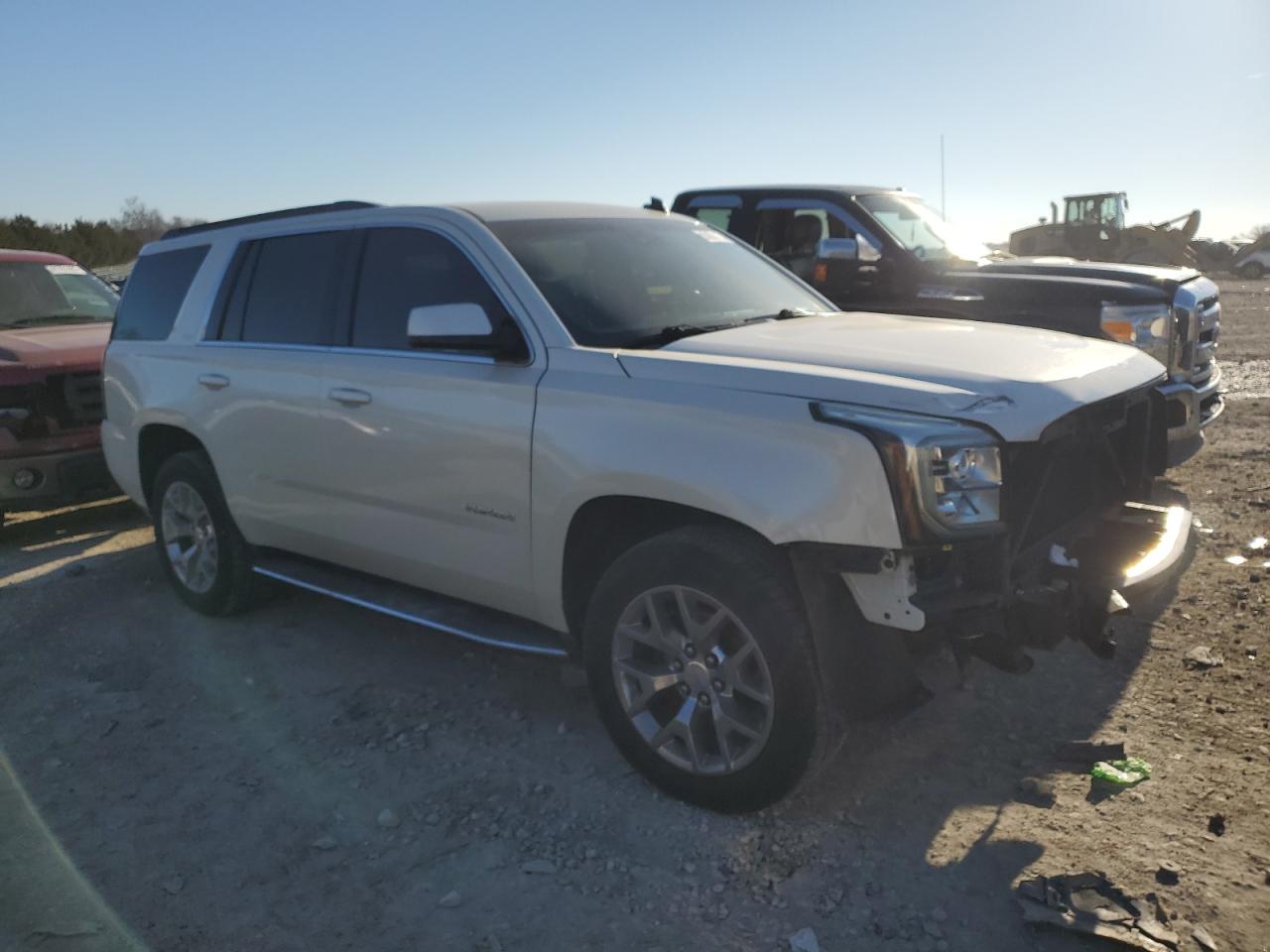 2015 GMC Yukon - Image 4