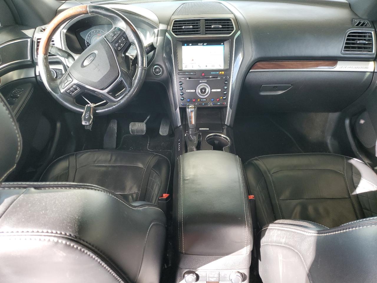 1FM5K8HT6HGA21026 FORD EXPLORER 2017