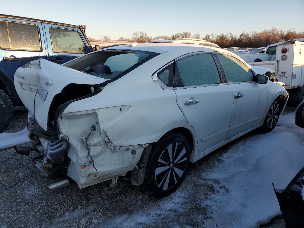 2014 Nissan Altima - Image 3