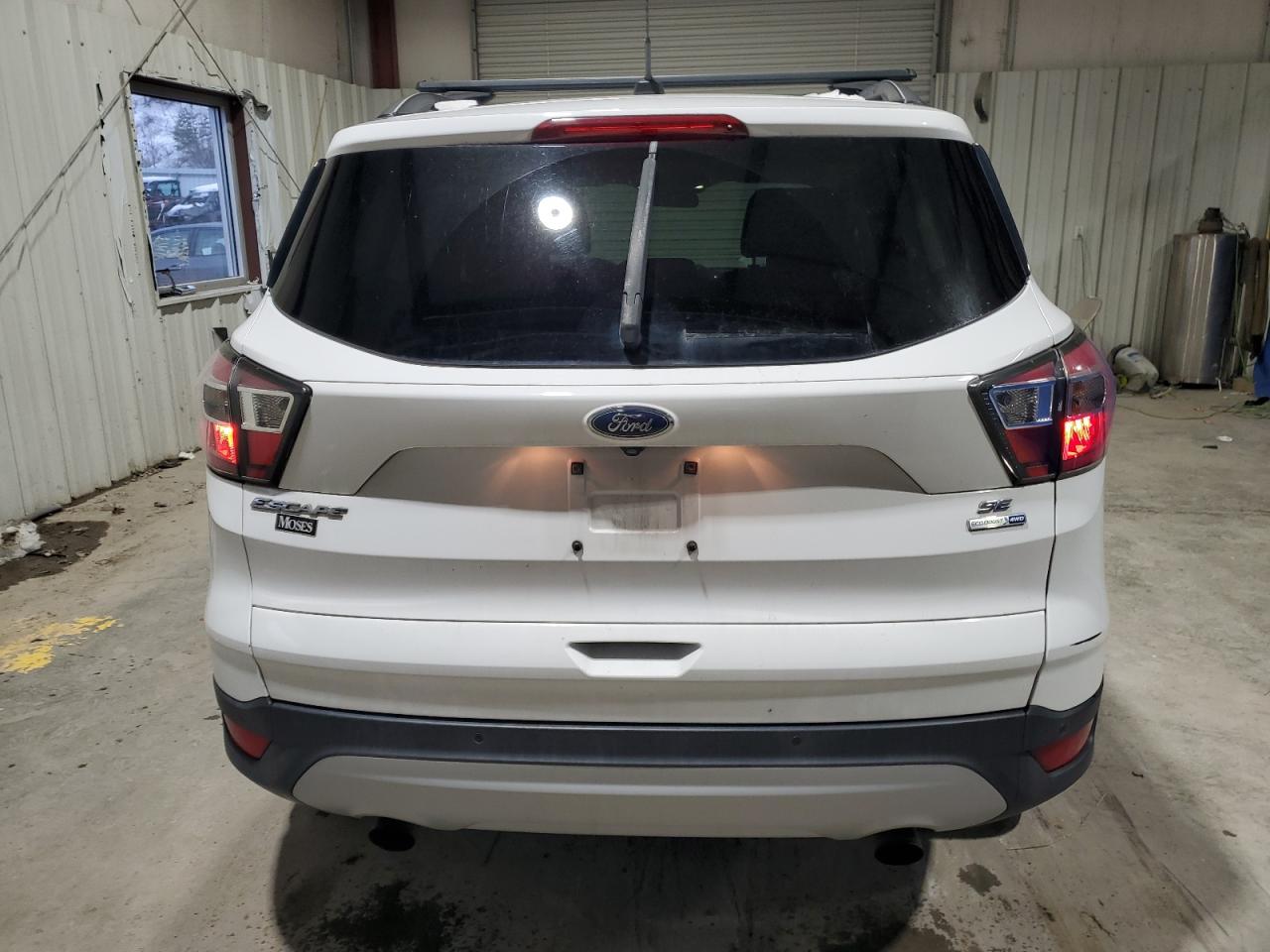 2017 Ford Escape - Image 6