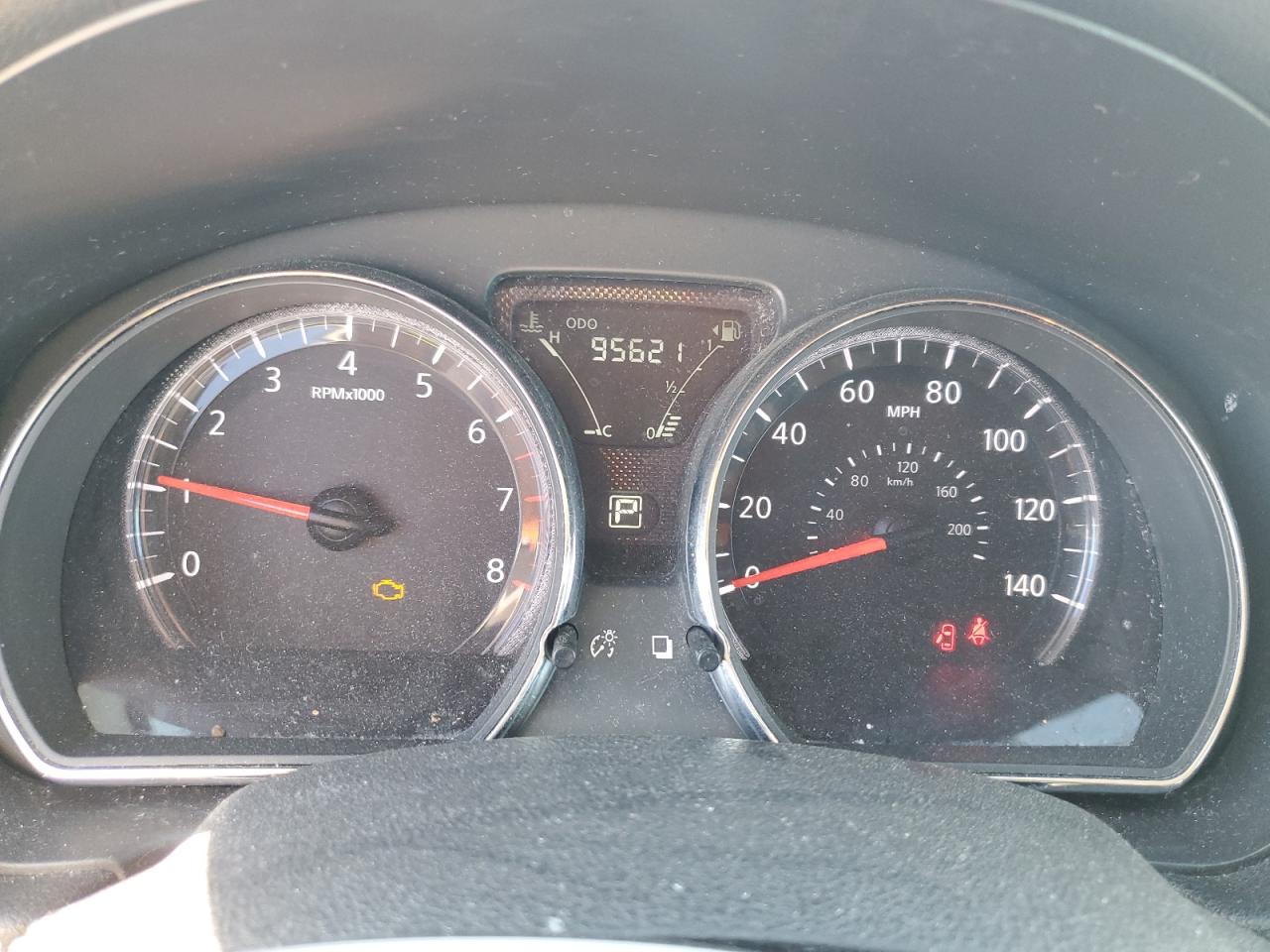 2019 Nissan Versa - Image 9