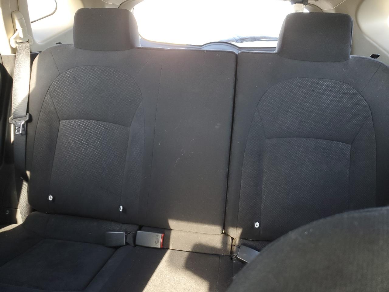2010 Nissan Rogue - Image 10