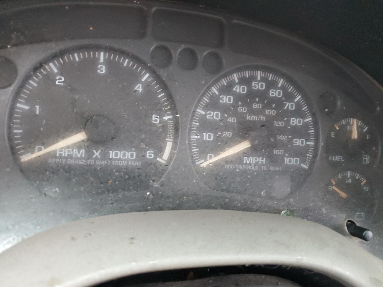 2004 Chevrolet Blazer - Image 9