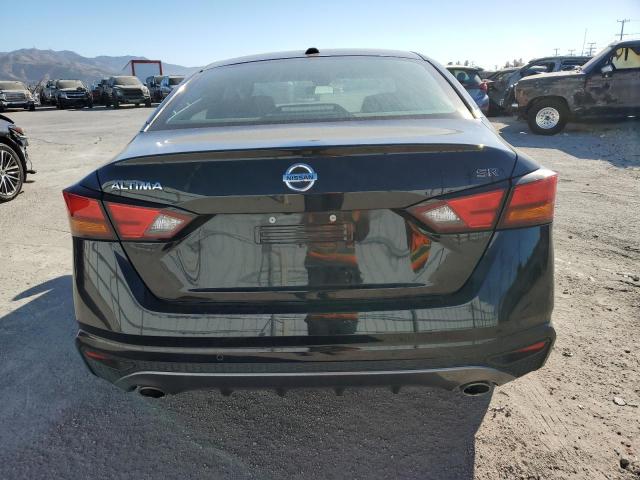  NISSAN ALTIMA 2022 Черный