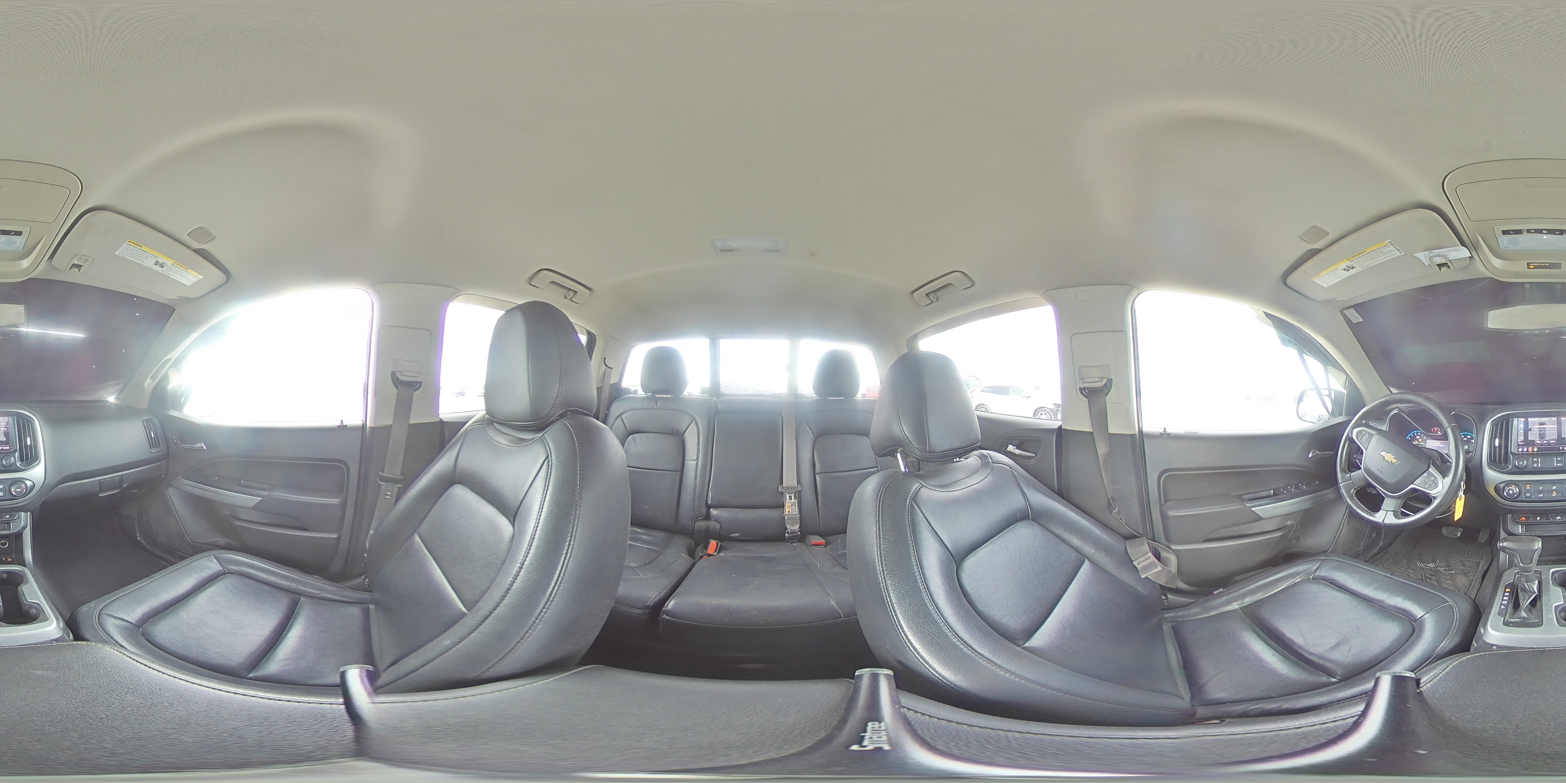2019 Chevrolet Colorado - Image 13