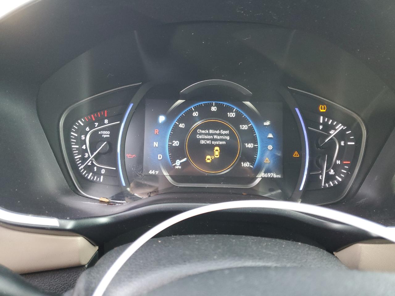 2019 Hyundai Santa Fe - Image 9