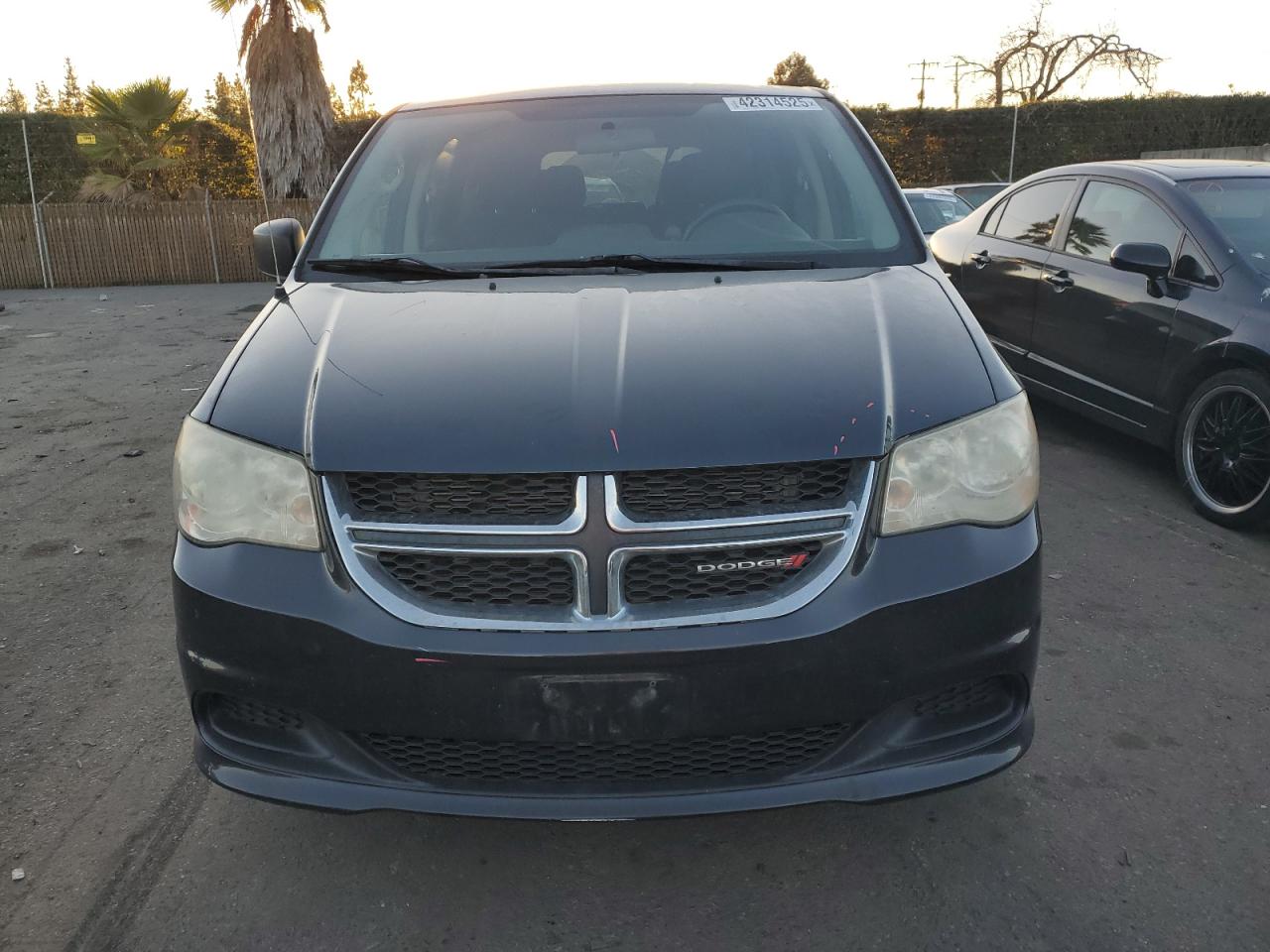 2013 Dodge Caravan - Image 5