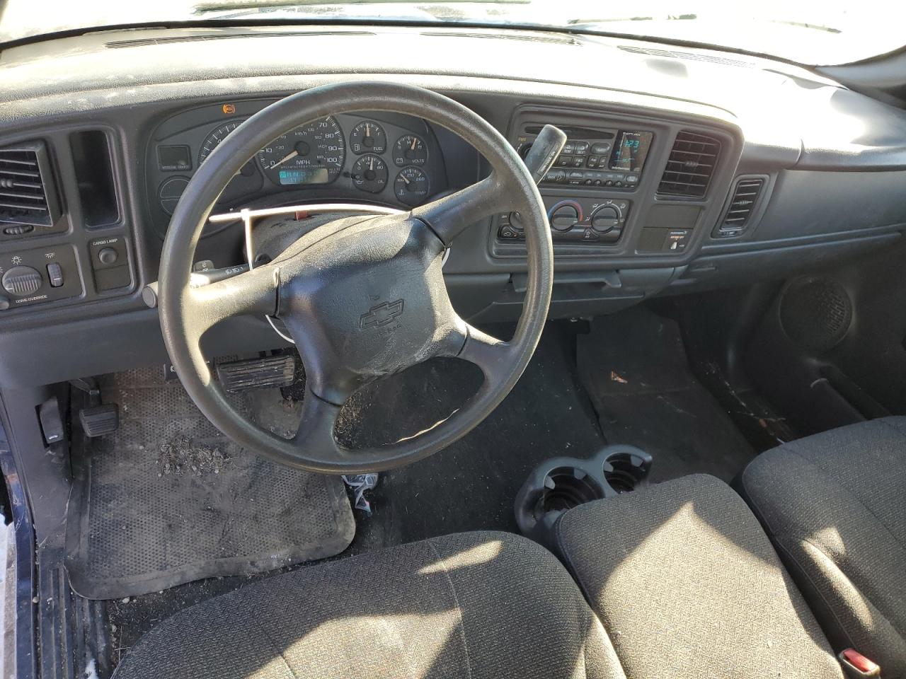 2002 Chevrolet Silverado - Image 8