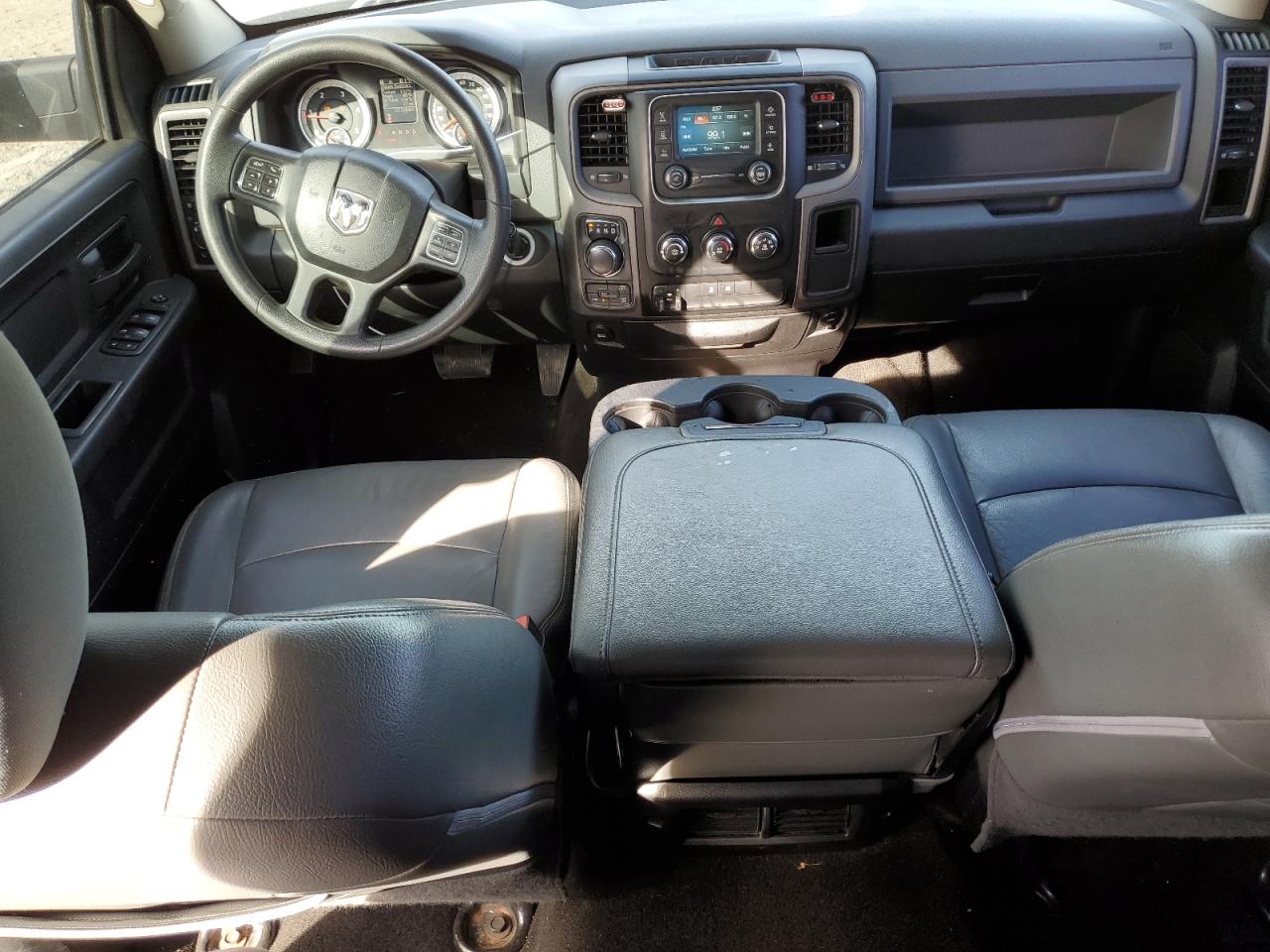 2015 RAM 1500 - Image 8
