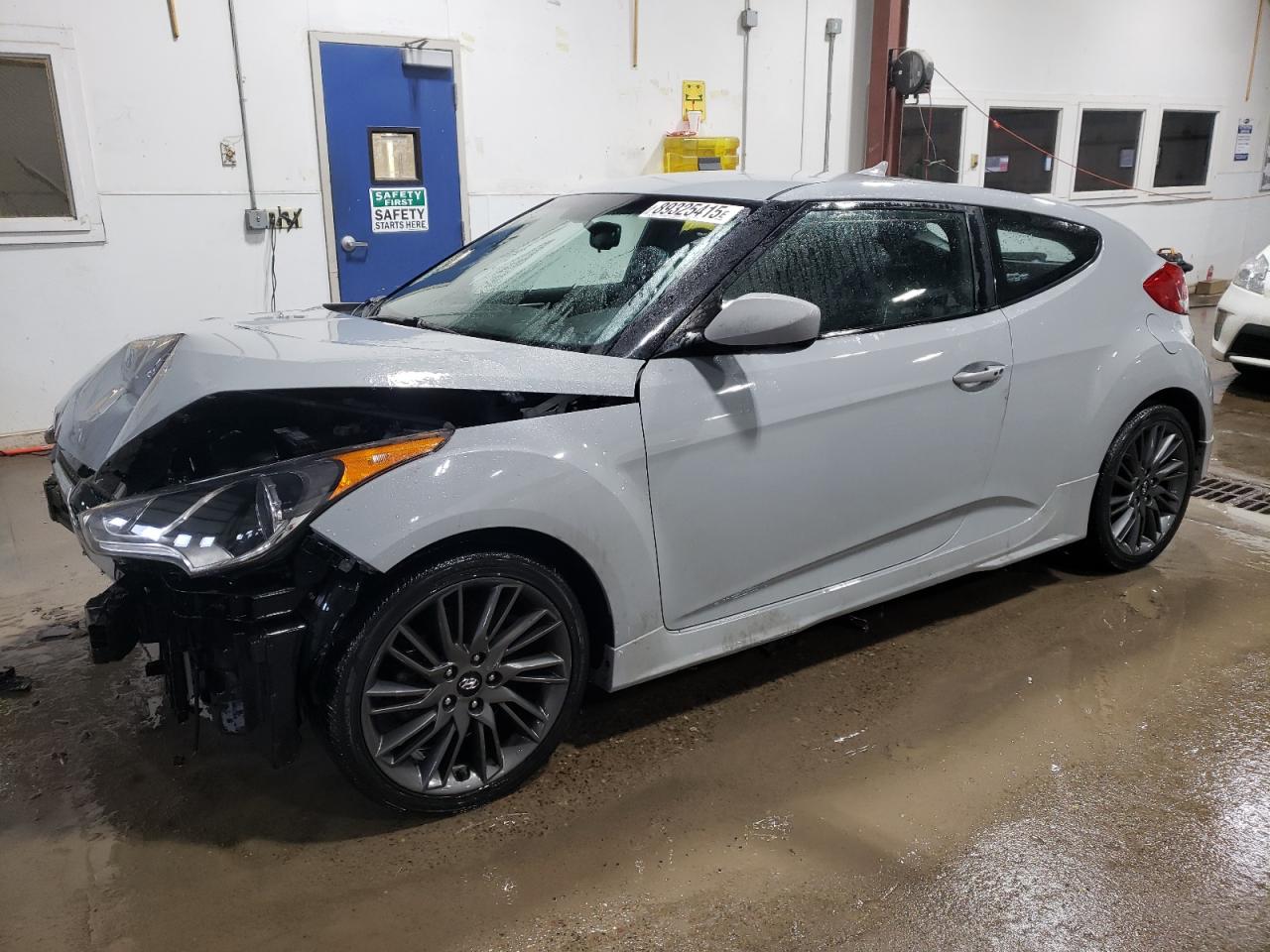 2013 Hyundai Veloster - Image 1