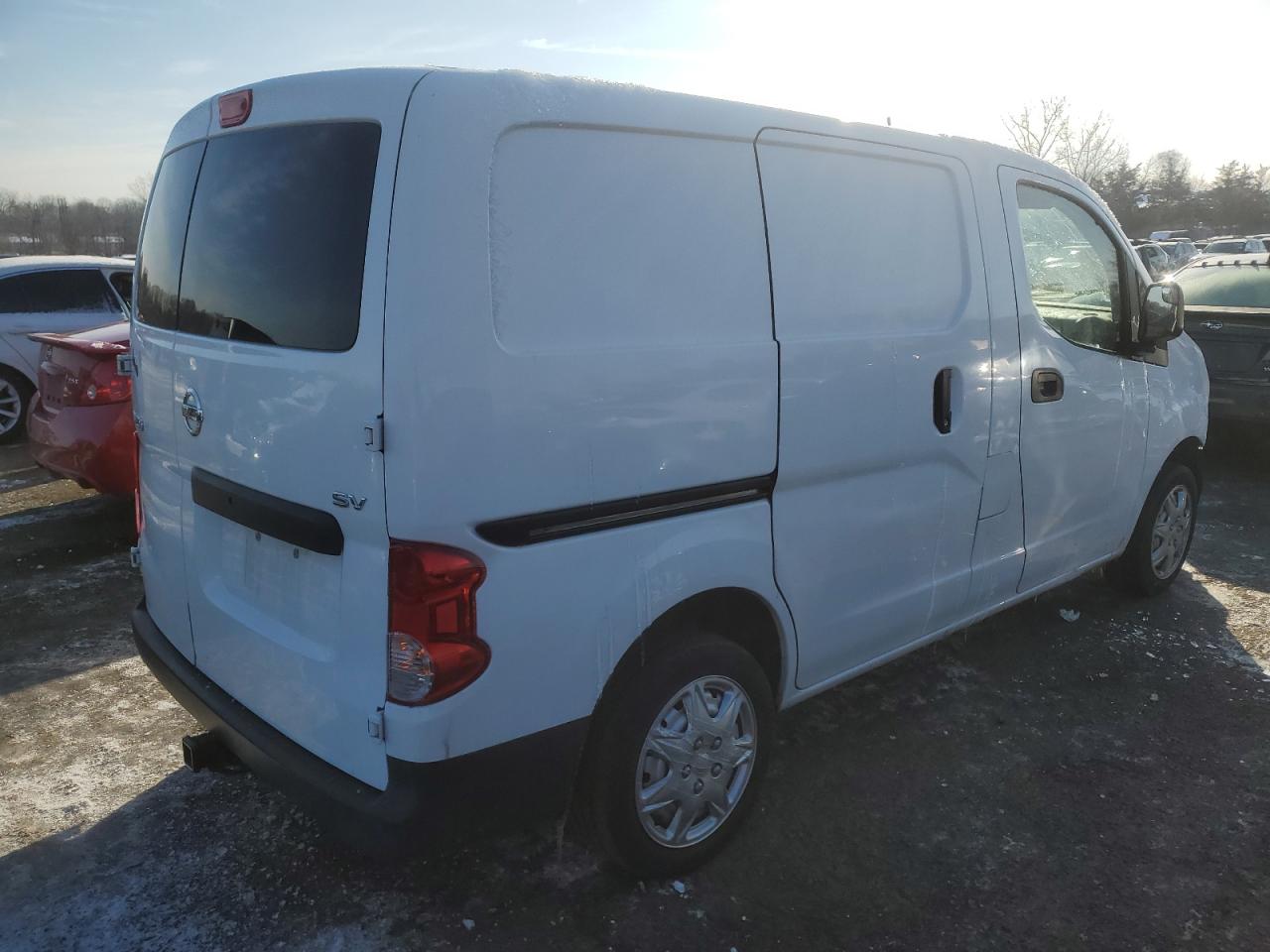2015 Nissan NV - Image 3