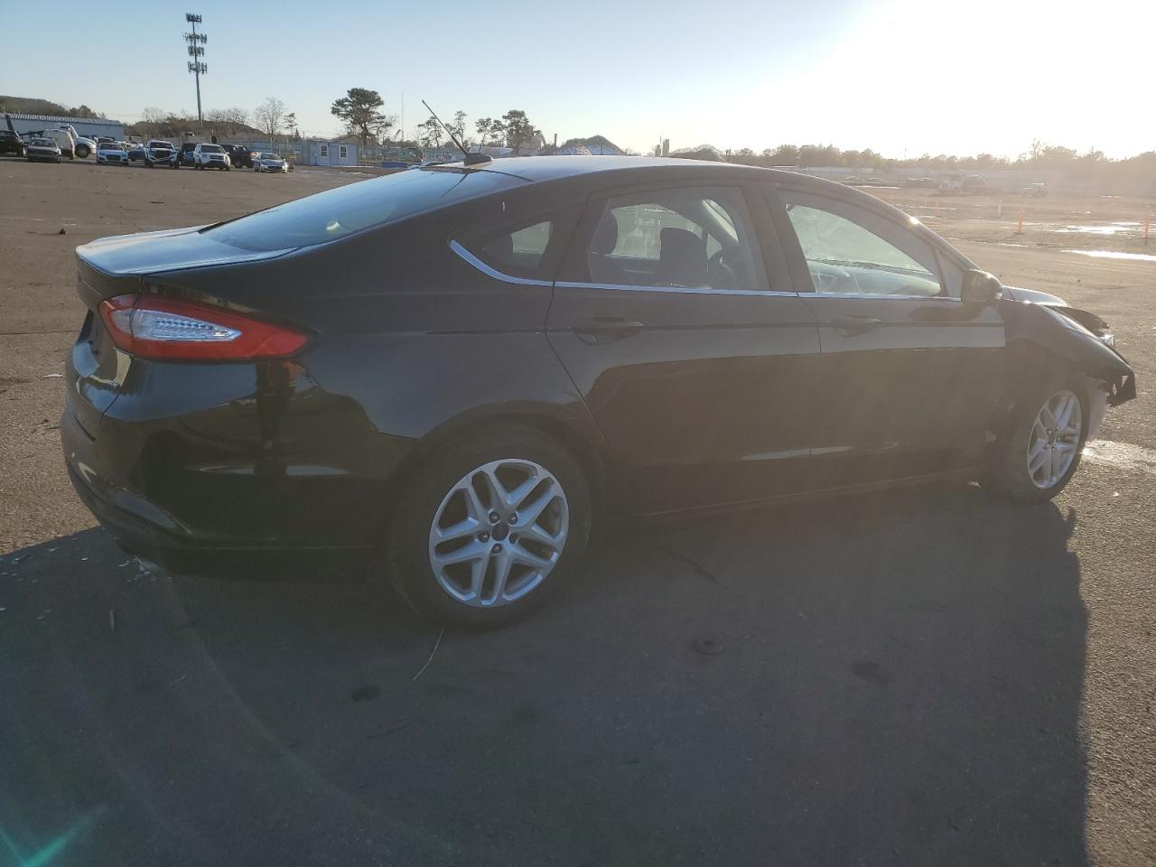 2016 Ford Fusion - Image 3